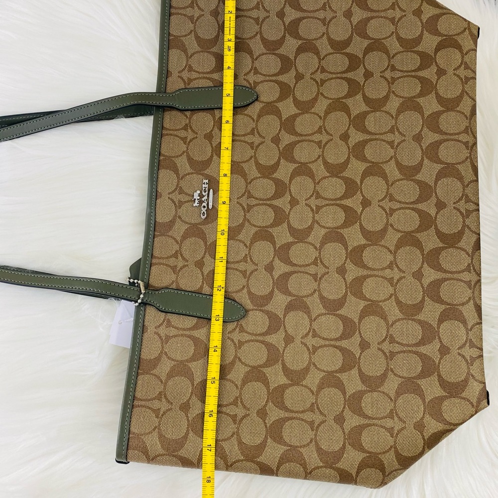 COACH Signature Open City Tote - Picture 12 of 16
